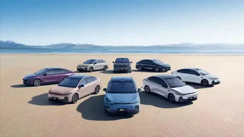 劲爆!一汽将入股新势力销冠,成最大股东!官方:不实-3