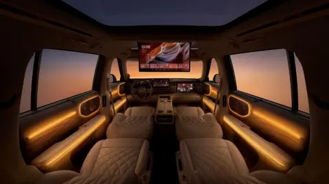 智己LS9开启预售：3369万元起，4秒级加速+1508km综合续航-3