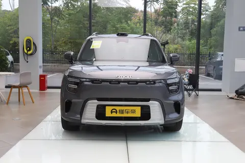 十多万入手豪华插混SUV,综合续航超1615km,香不香?-3