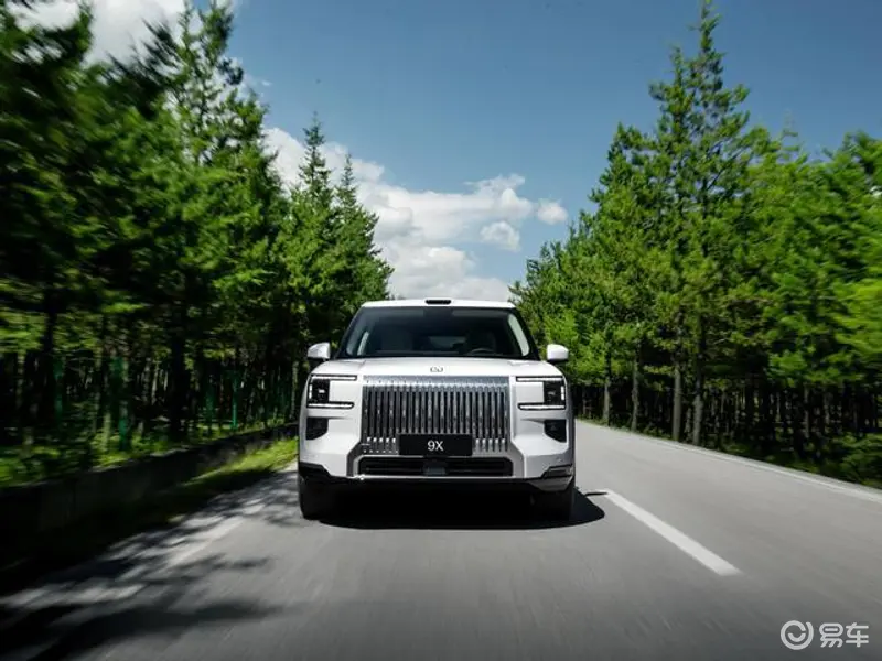 试驾极氪 9X：中国旗舰 SUV 的全维豪华破局之道-1