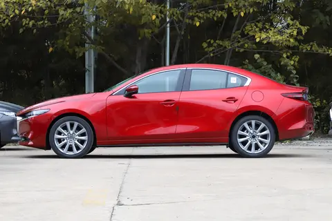 2025款马自达3昂克赛拉20L自动质耀版全面解析-3