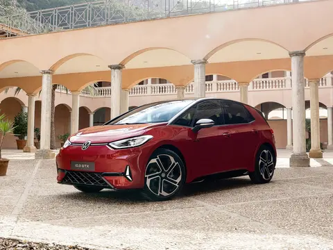 6代雅阁耐力挑战赛:一面照见本田过往与未来的镜子-3