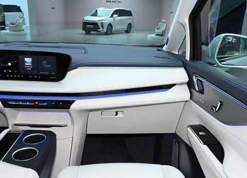 GL8陆尊购车手册，哪一款更值得入手呢？-3