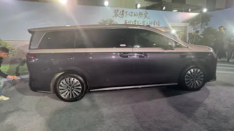 指导售价2068万元起！2026款比亚迪夏正式上市-1