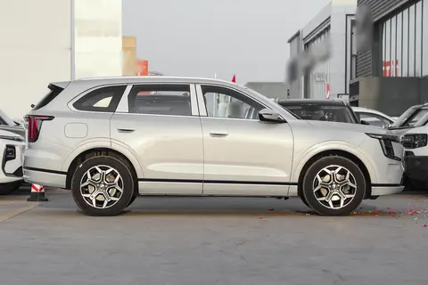 捷途山海L7 PLUS:旅行小房车,家用选它不亏-3