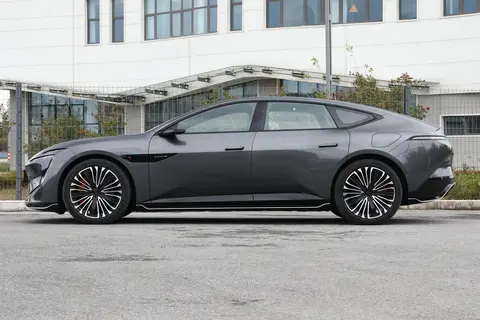 阿维塔12 2026款Ultra后驱增程版，四激光雷达加持-3