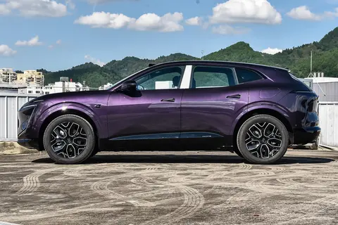 一周深度体验,2026款阿维塔07:终于不用妥协了!-2