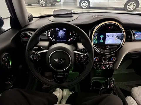 178万,圆你个性座驾梦——准新MINI COOPER S艺术家-2