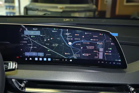 凯迪拉克XT5机械靠谱，但小毛病能把人逼疯！-2