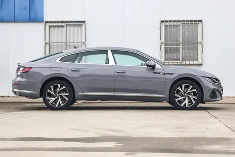 【买车指南】26款大众CC怎么选？三款配置深度对比，看完不纠结-2