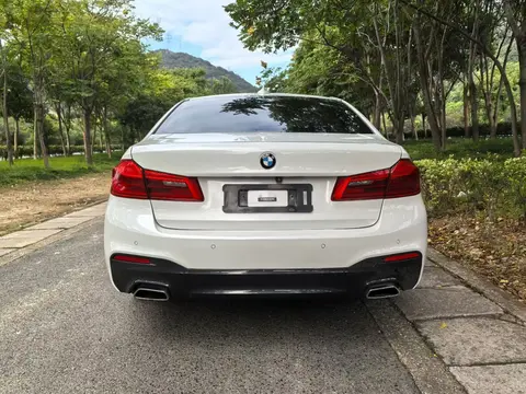 六年宝马5系，18万不到，圆你豪华轿车梦？-3