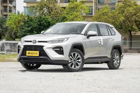 威兰达一款综合实力均衡的车,各配置该怎么选?-3