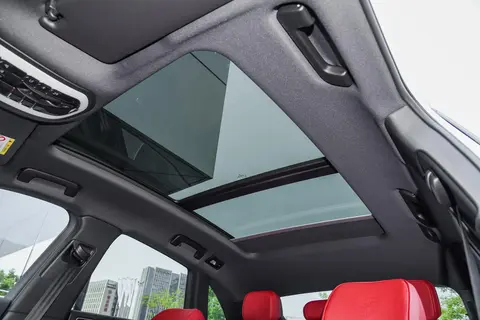 2026款保时捷Macan选车手册:燃油S版VS电动4S版,怎么选最划算?-3