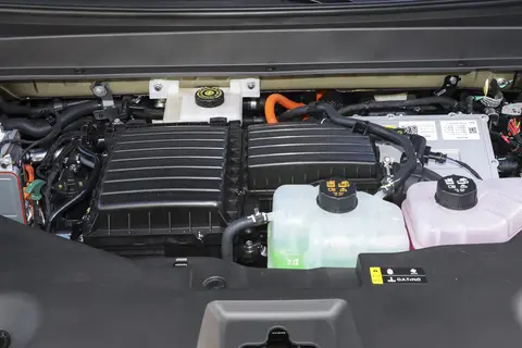 预售1268万元起,增程版亏电油耗仅55L,AION i60香不香?-2