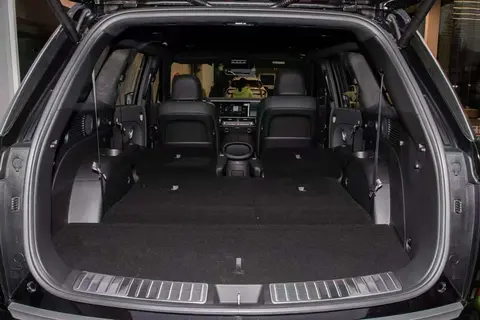 家用SUV怎么选?新一代帕里斯帝空间大，配置高-3