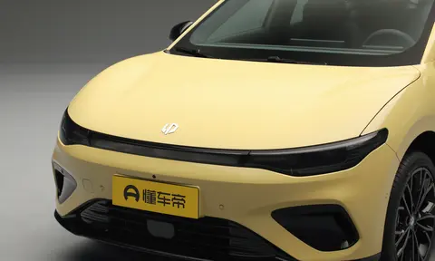 1058万起的零跑Lafa5来了吗？605续航+激光雷达-2