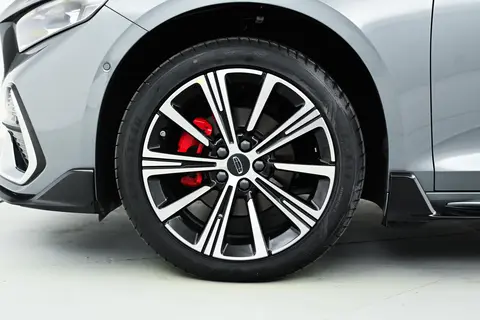 A级燃油轿车里,吉利星瑞为什么能一直卖得这么好?-2