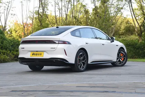 预售1199万元起，长安启源A06能否满足全家出行需求？-3