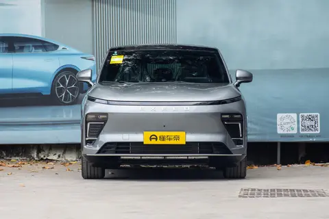 18 万级的预算，能拿下豪华 SUV？星纪元 ET 真没开玩笑！​-2