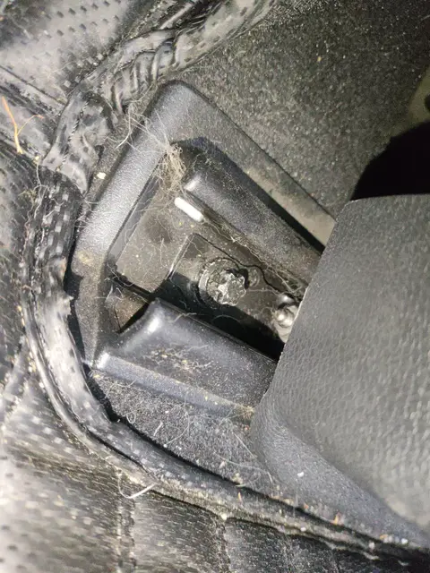 二手奔驰C级:18年运动版,11万多体验豪华品牌!-3