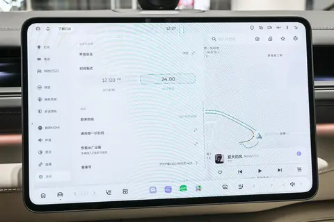 售价怒降10万等车半年 性能有没有跟着打折?实测全新蔚来ES8-3