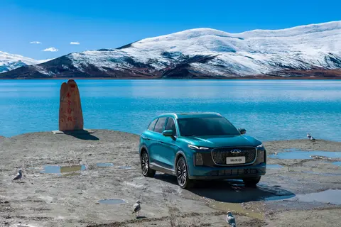 竟然要挑战自己的软肋，第五代瑞虎8开启预售-3