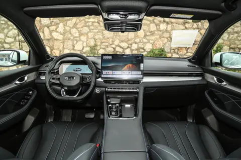 试驾星瑞全新东方曜：家用均衡之选，67万销量背后的细节-3