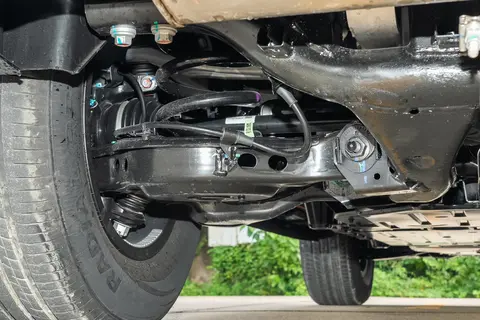 30-40 万买辆全能 SUV?实测奇瑞捷途 G700,到底香不香-1