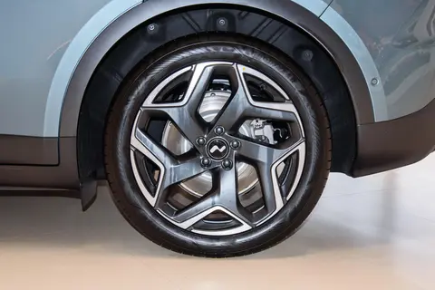 740km续航+119度电耗!乐道L60:让Model Y倍感压力的优选-2