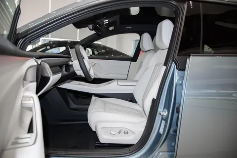 蔚来乐道L60四驱版，续航707km，四驱+无框车门，家用真香！-2